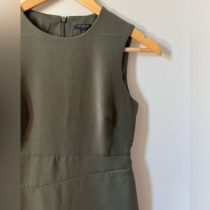 Ann Taylor Olive Size 0P Petite Sheath Dress